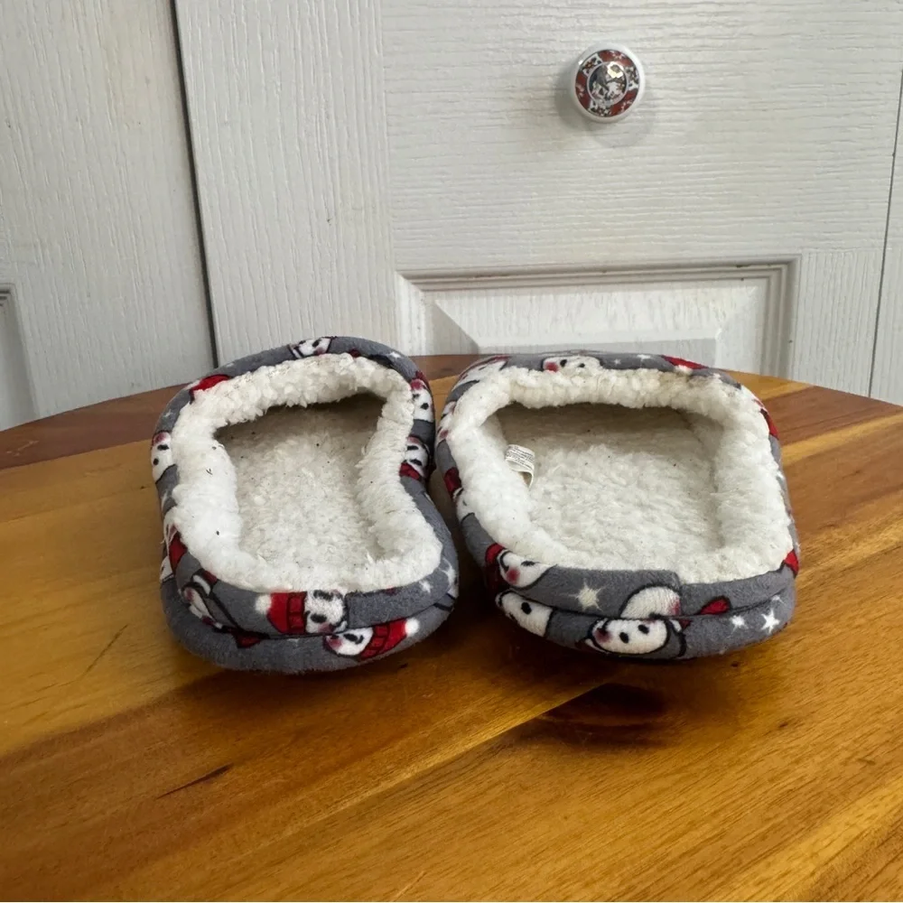 Highland snowman slippers‎ size 11